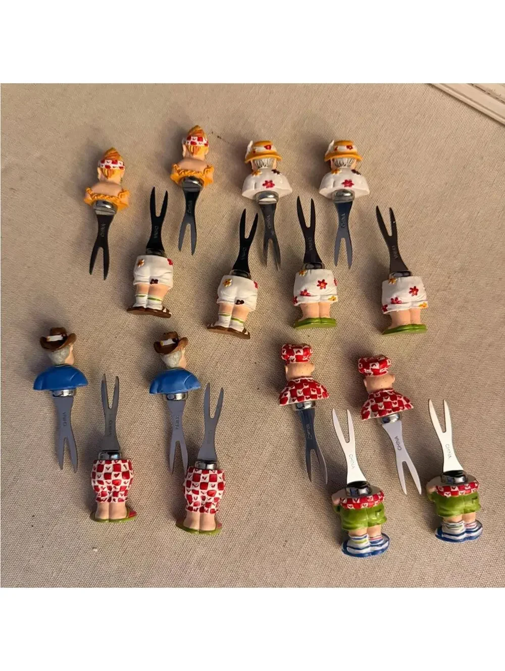 Boston Warehouse Vintage Whimsical corn on the cob holders BBQ Folk for 8 NWOT